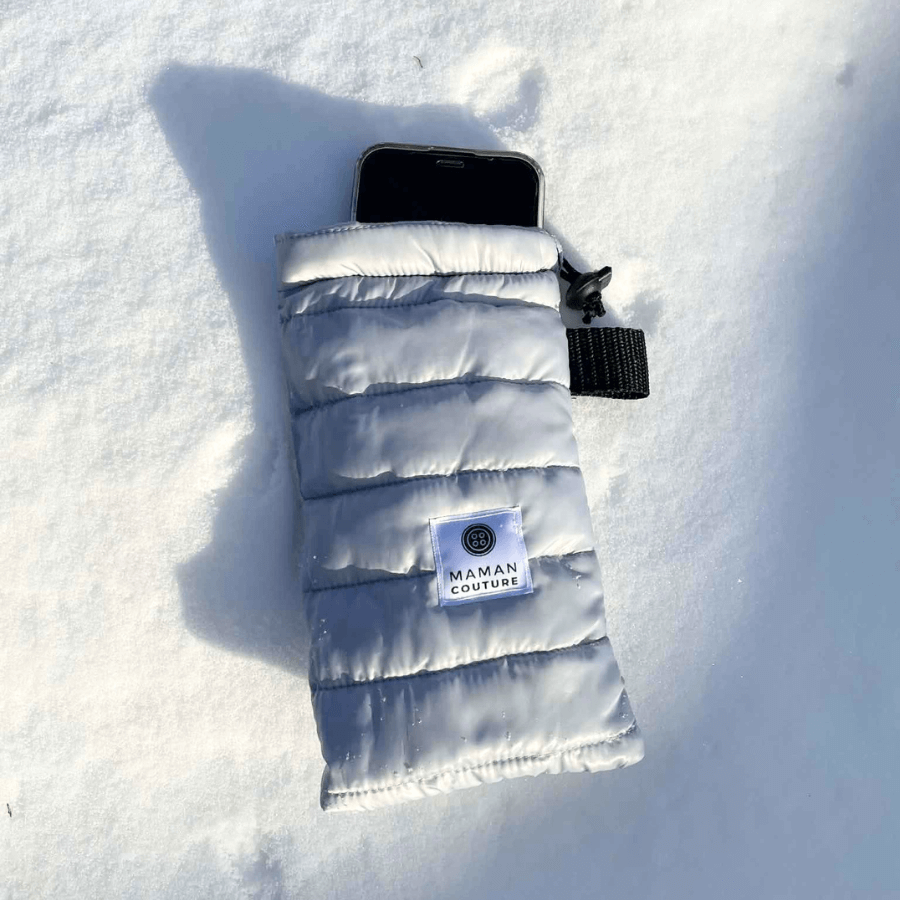 Pochette à cellulaire - protection contre le froid