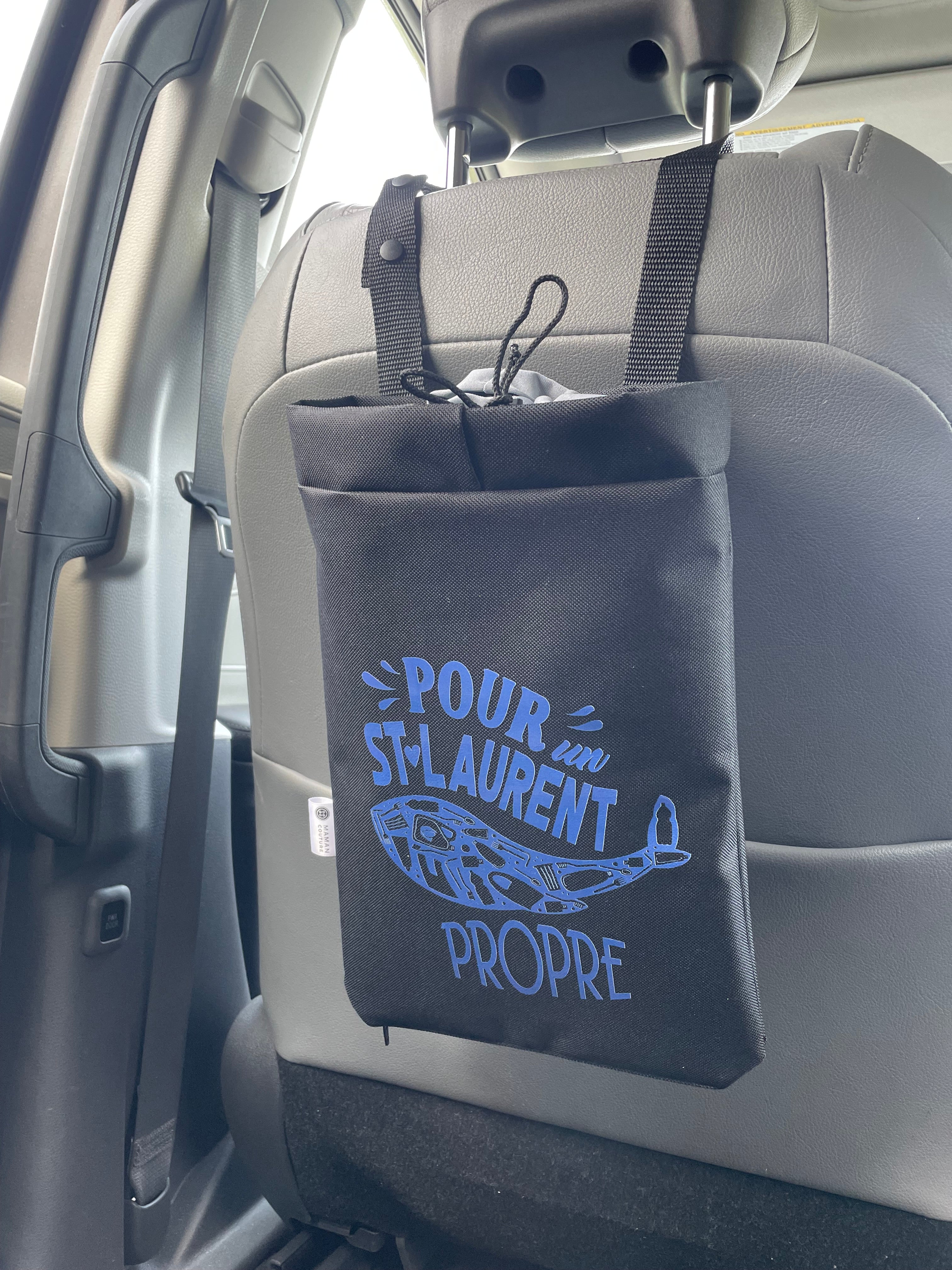 Poubelles de voiture